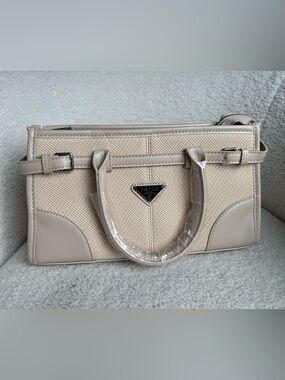Padre Beige Fashioned Handbag